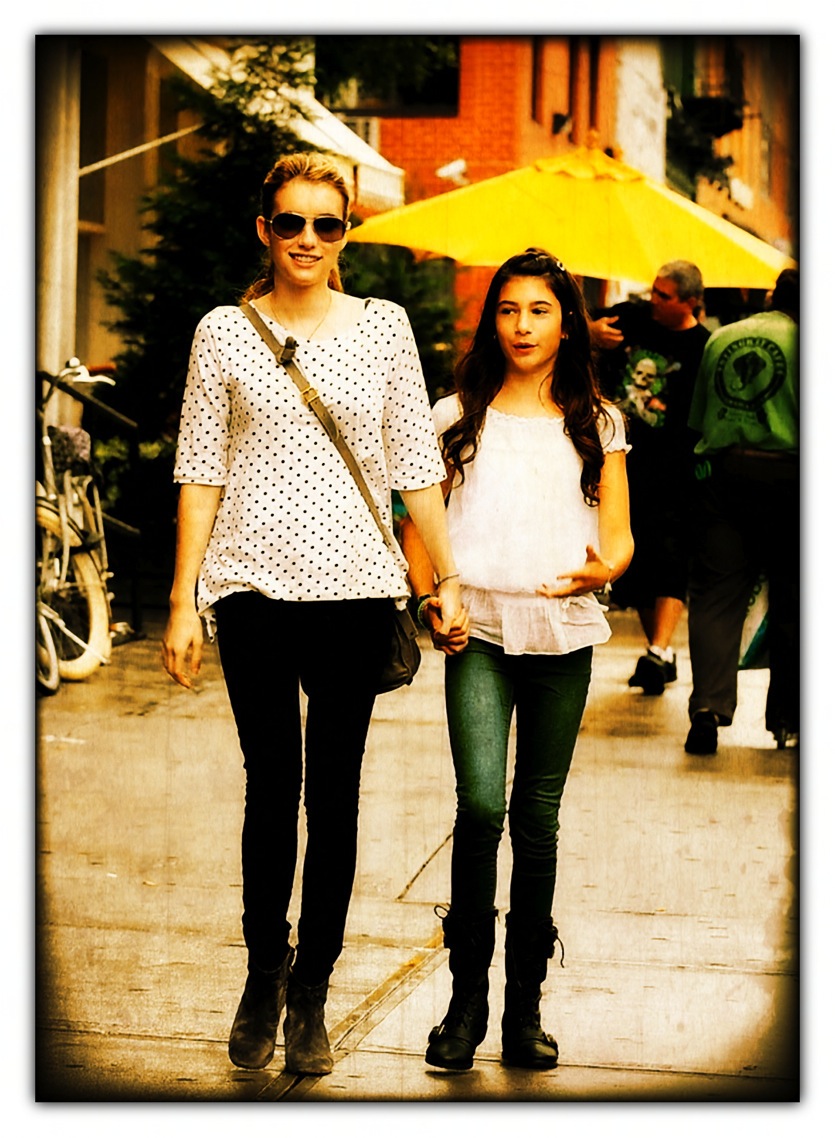 emma_roberts-grace_nickels-style